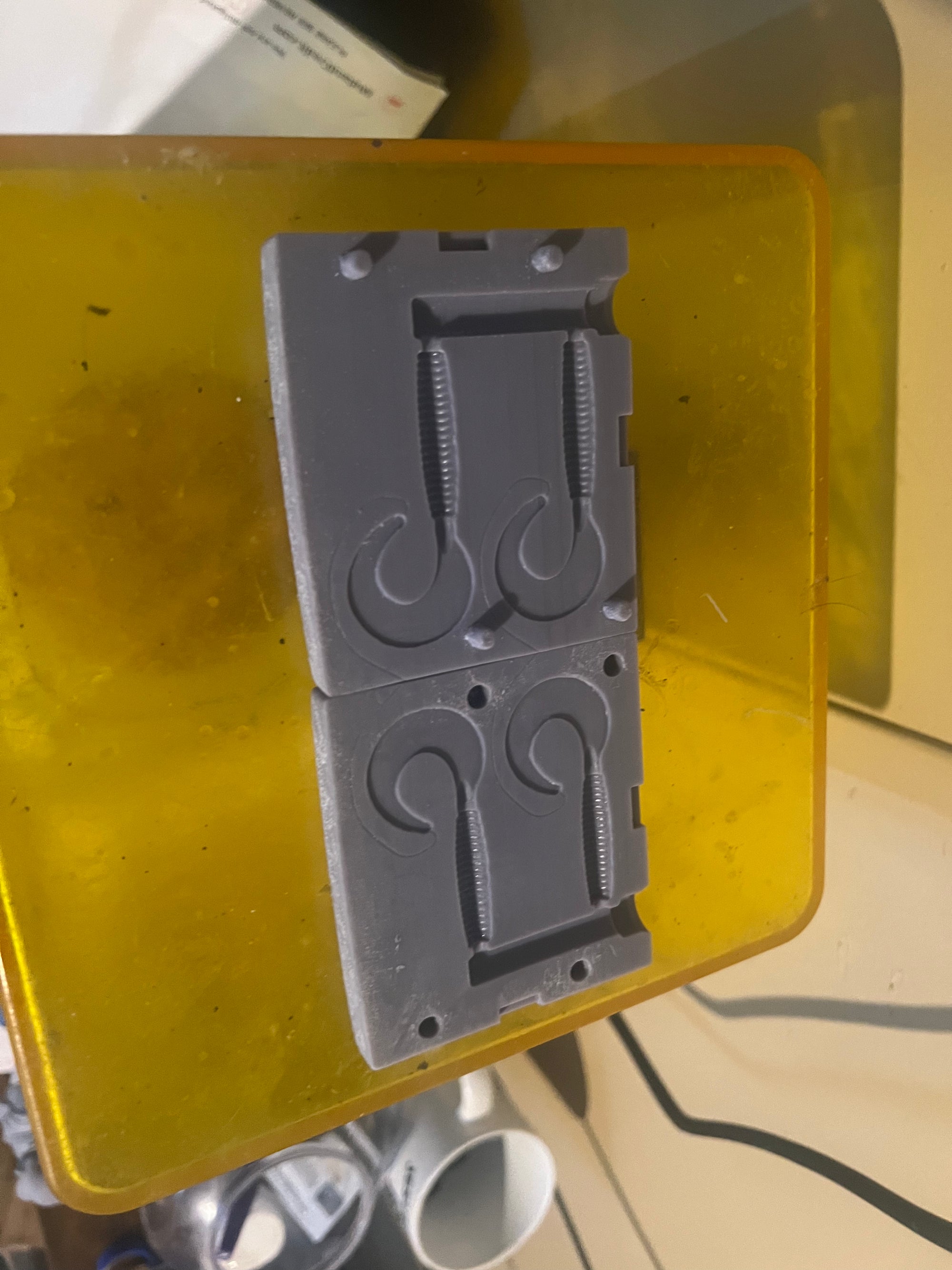 2” fishing lure mold