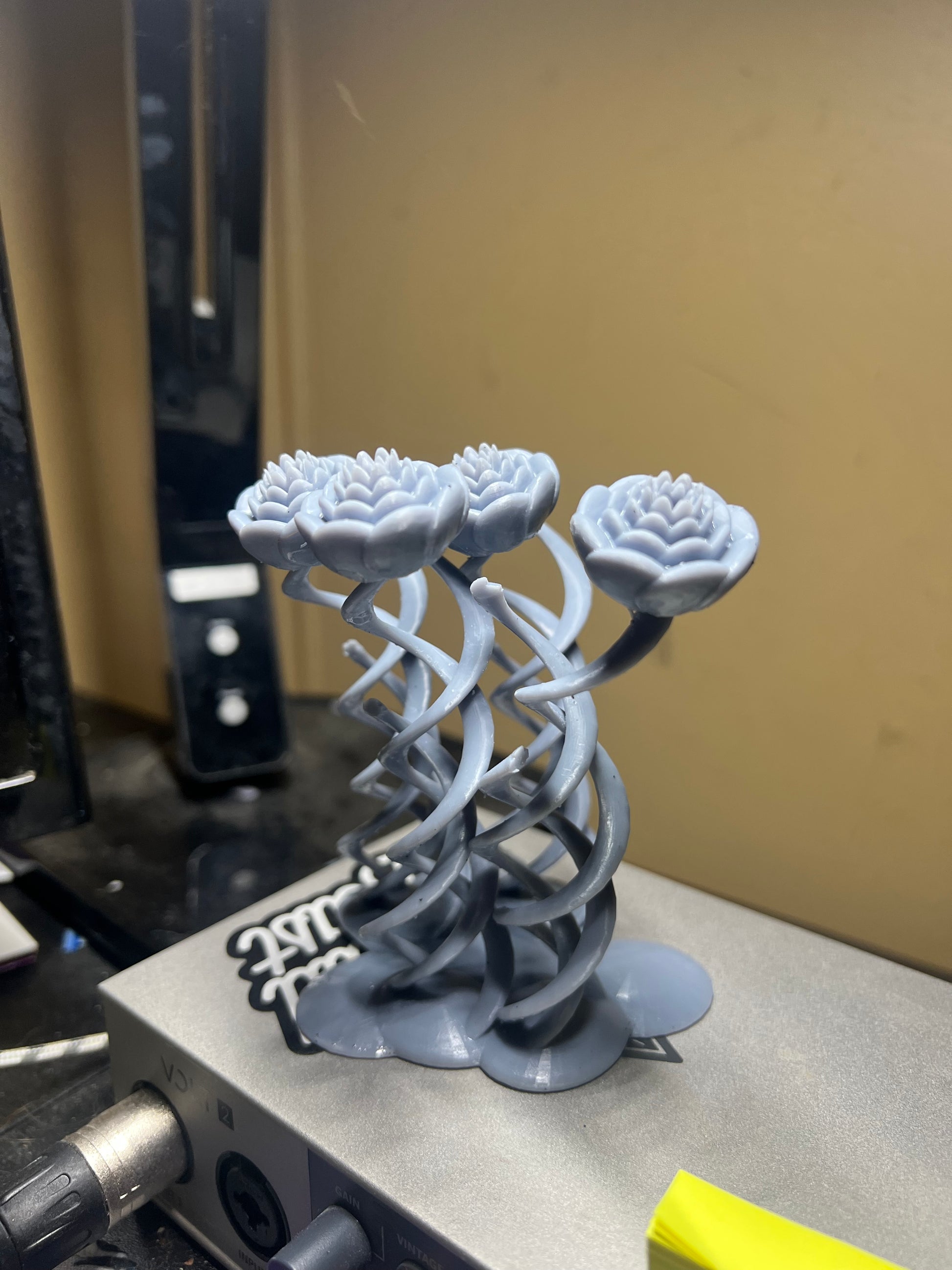 DNA Thread Roses